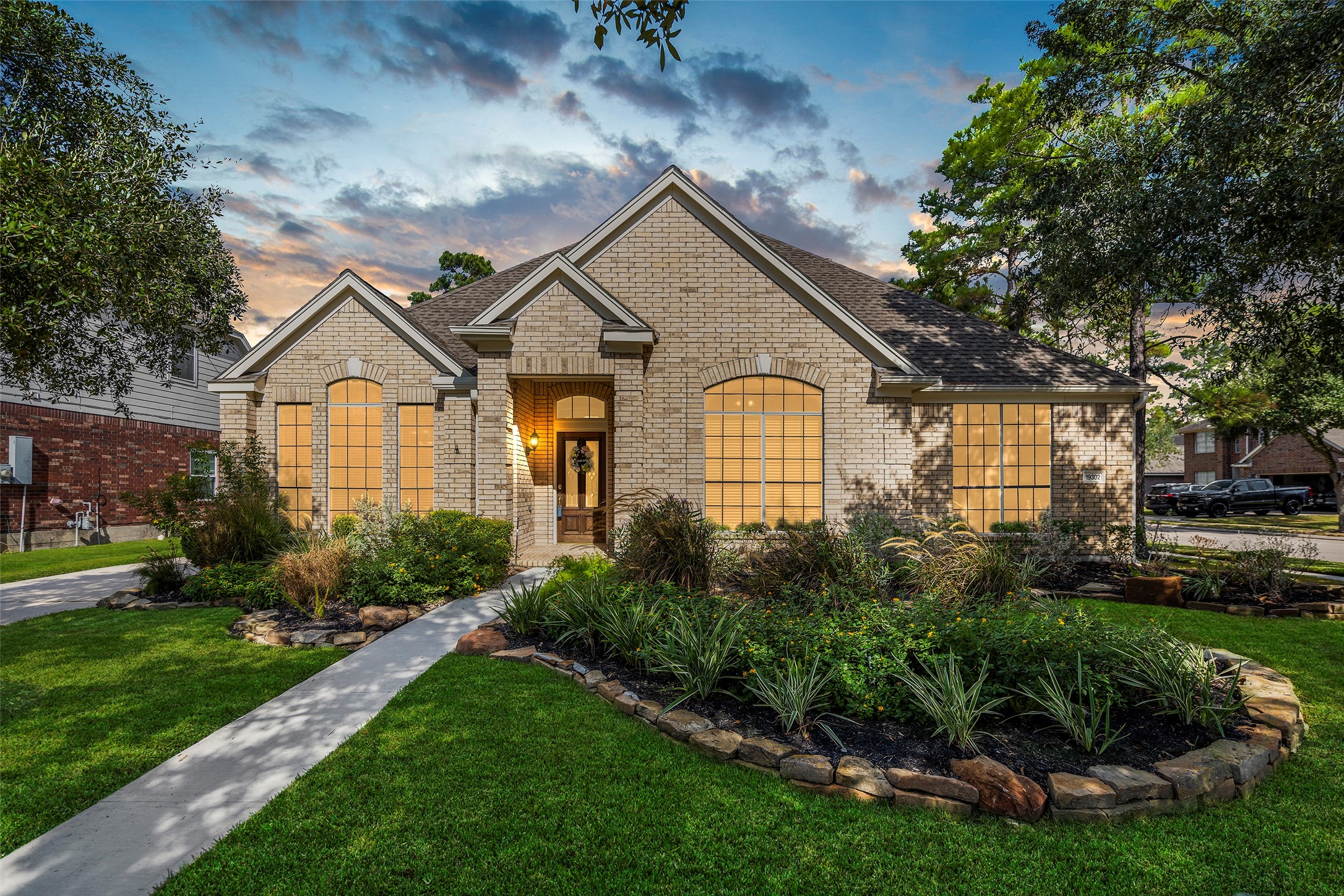 19302 Paradise Summit Drive Tomball TX 77377