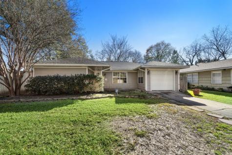 6213 Grape Street Houston TX 77074