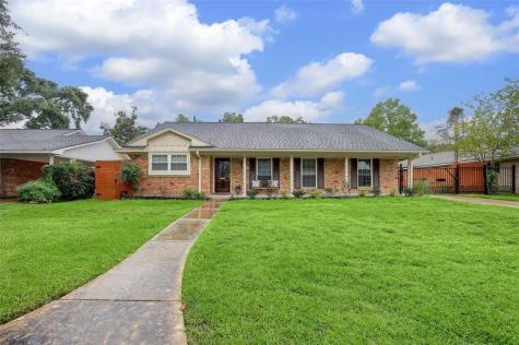 4327 Wigton Drive Houston TX 77096
