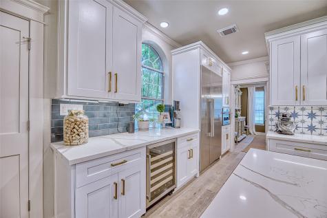 19510 Chestnut Place Houston TX 77094