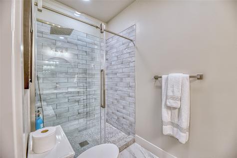 19510 Chestnut Place Houston TX 77094
