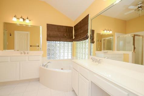 3403 Summer Bay Drive Sugar Land TX 77478