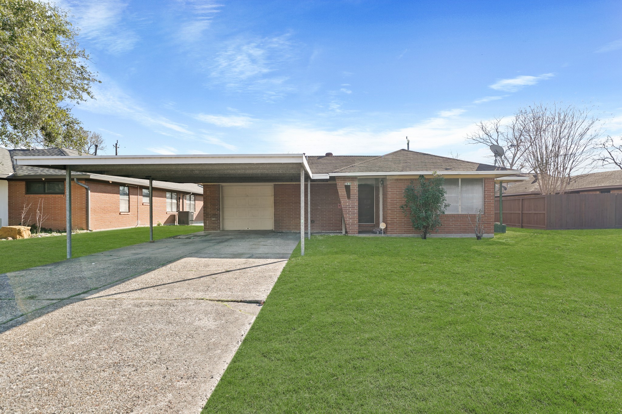 823 S 4th Street La Porte TX 77571