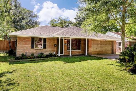 1233 Confederate Road Houston TX 77055