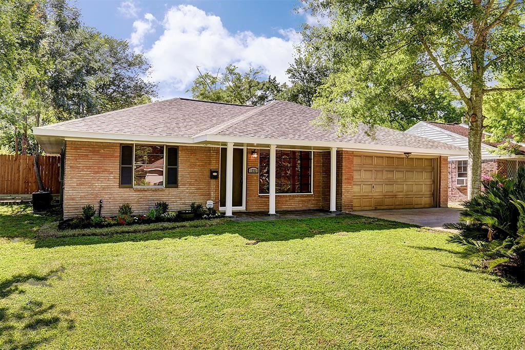 1233 Confederate Road Houston TX 77055
