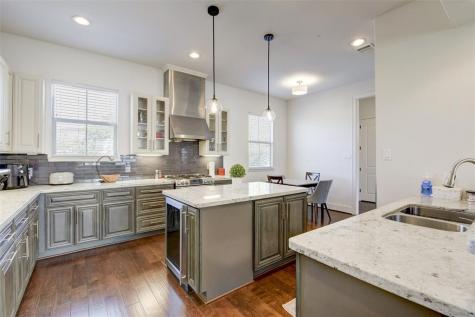 5708 Dolores Street A Houston TX 77057