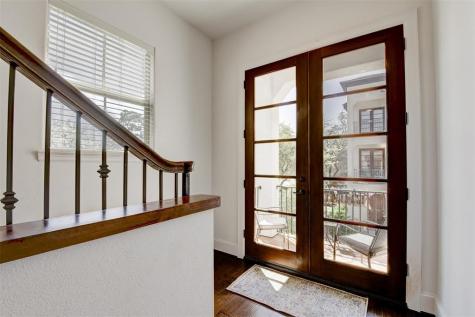 5708 Dolores Street A Houston TX 77057