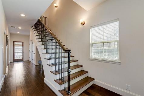5708 Dolores Street A Houston TX 77057