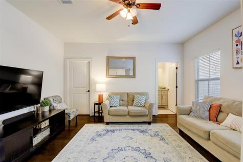 5708 Dolores Street A Houston TX 77057