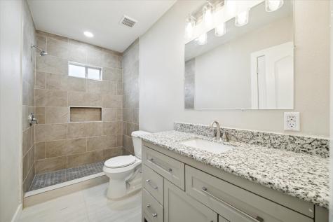 4910 Holloway Drive Houston TX 77048