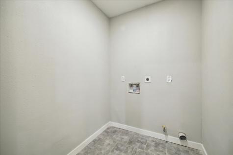 4910 Holloway Drive Houston TX 77048
