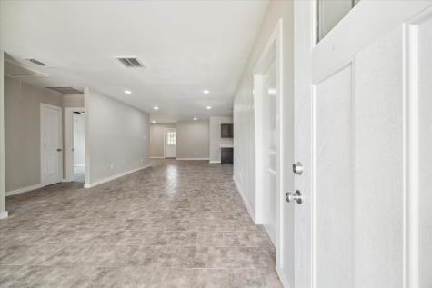 4910 Holloway Drive Houston TX 77048
