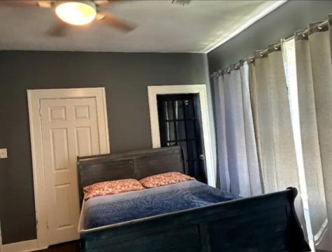 2322 Oakdale Street Houston TX 77004