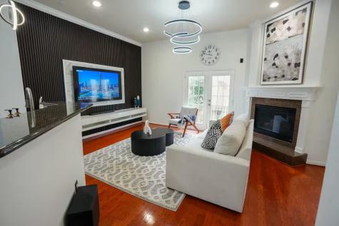 5625 Dolores Place Lane B Houston TX 77057