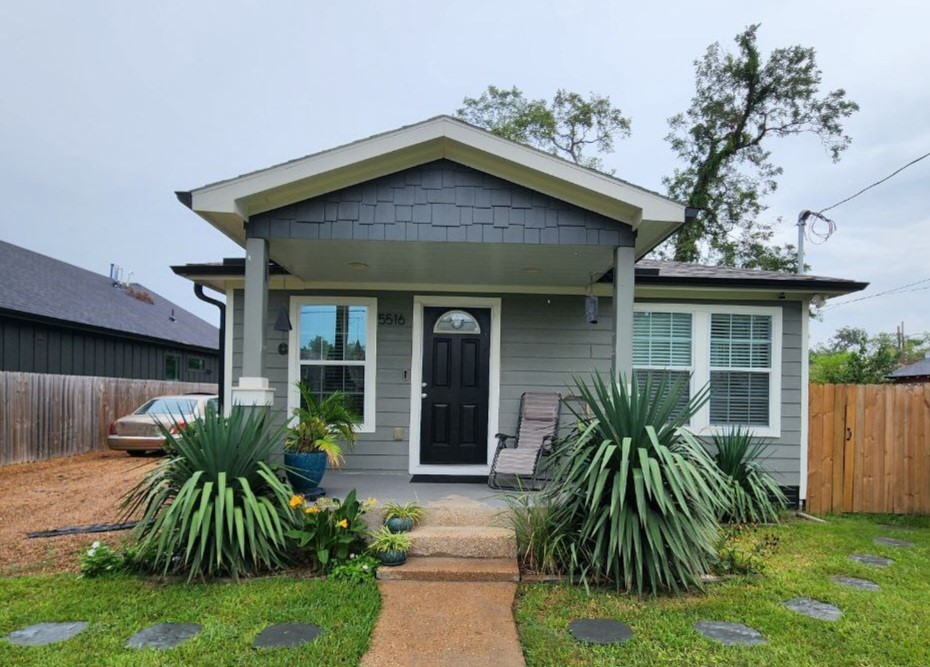 5516 Chapman Street Houston TX 77009