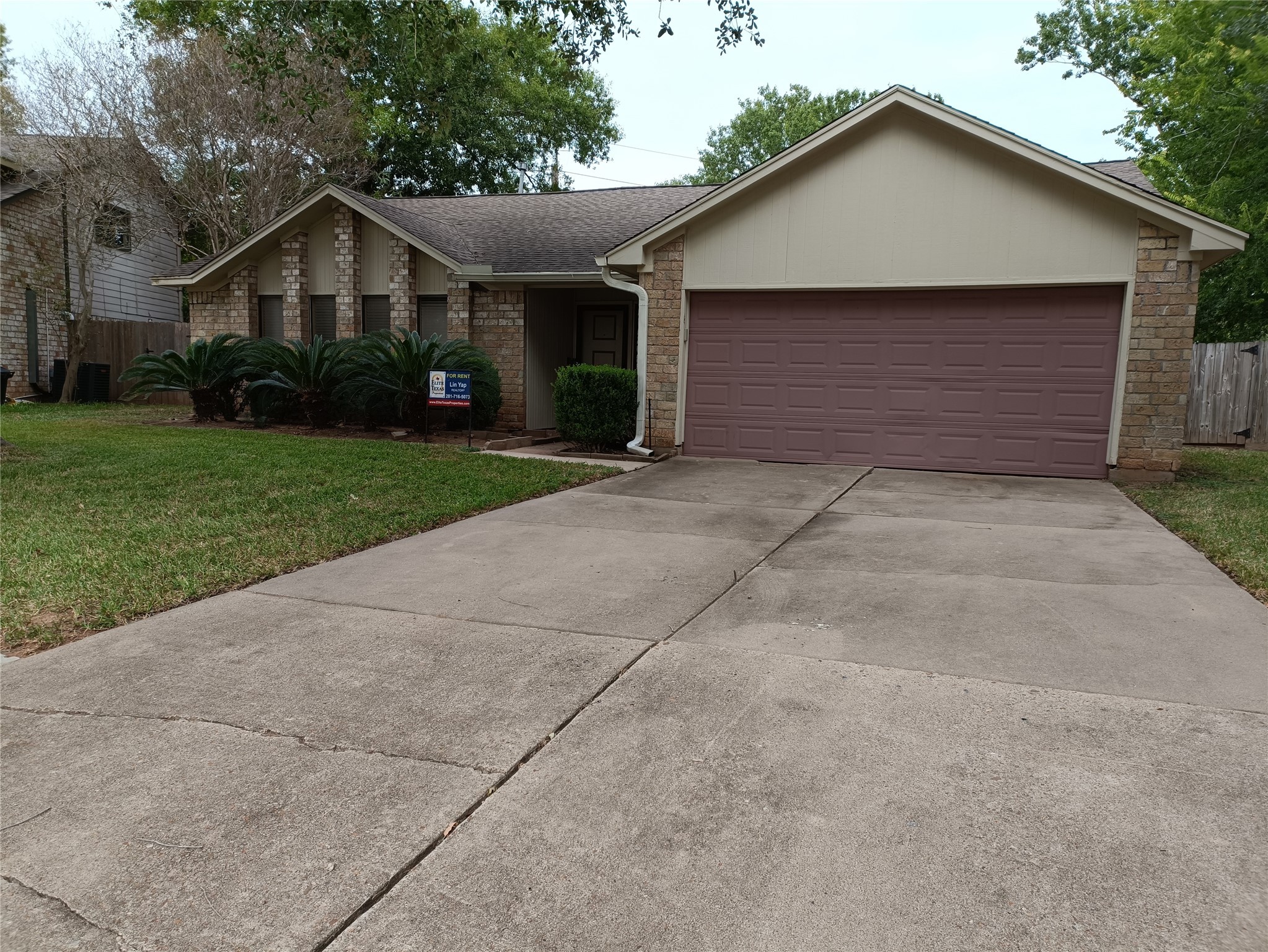 2547 Buffalo Trail Sugar Land TX 77479