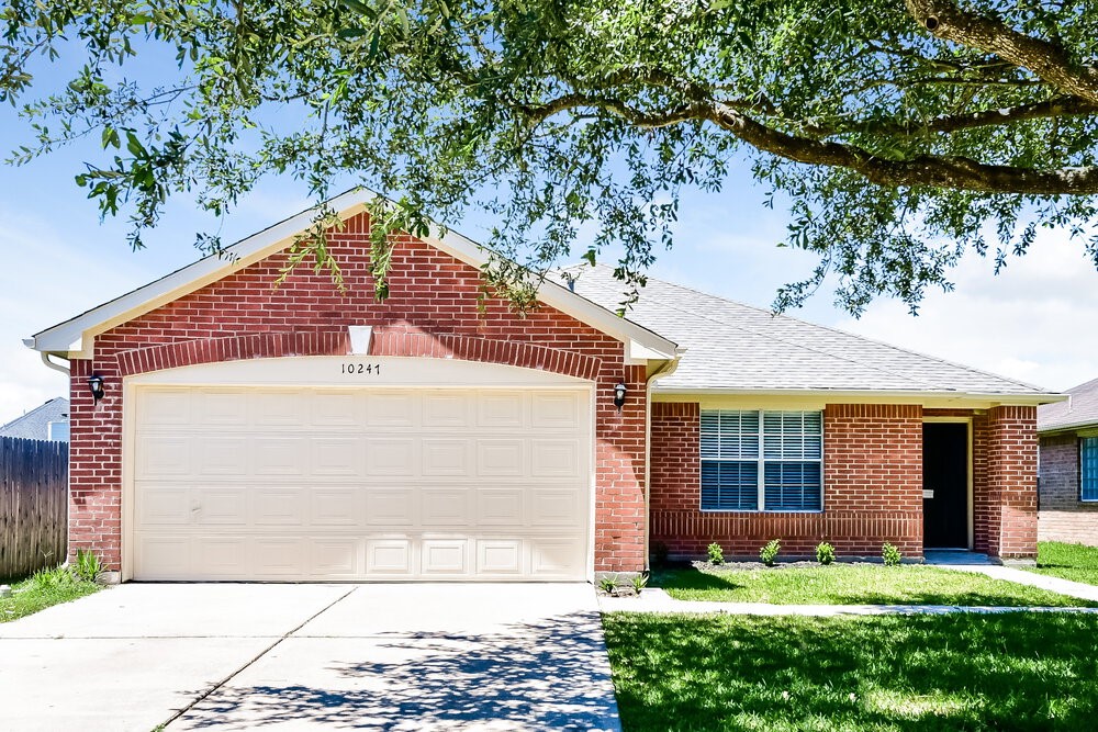 10247 Country Squire Boulevard Baytown TX 77523