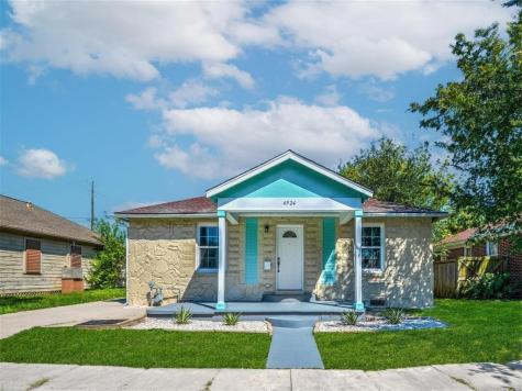 4924 Austin Drive Galveston TX 77551