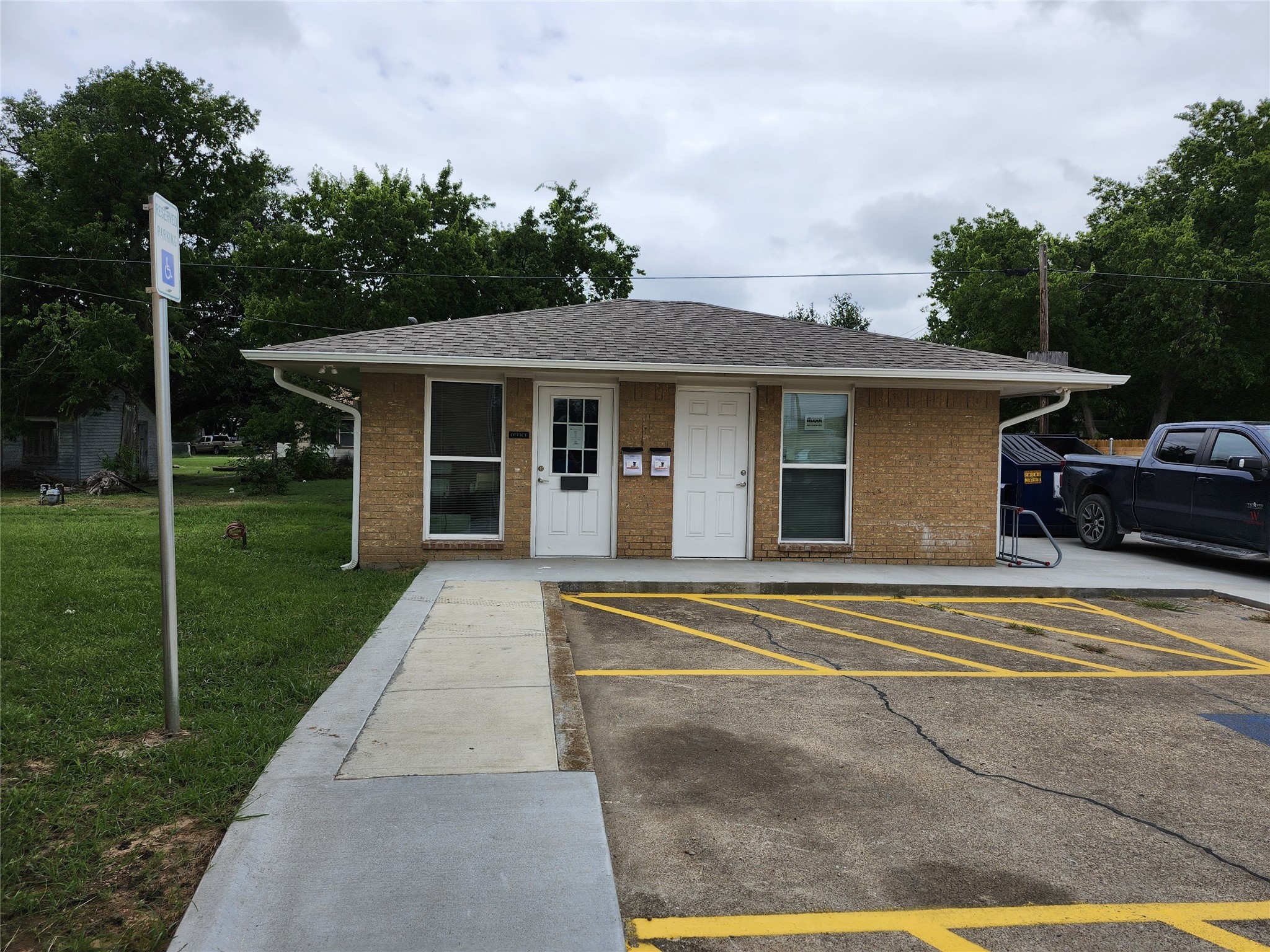 306 W Avenue D Rosebud TX 76570