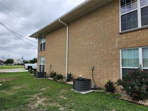 306 W Avenue D Rosebud TX 76570