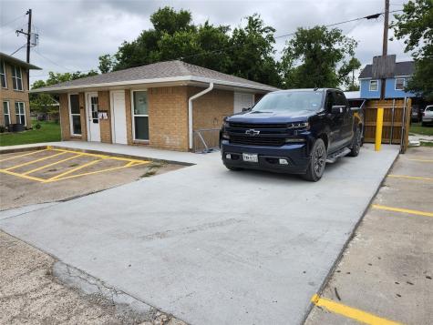 306 W Avenue D Rosebud TX 76570