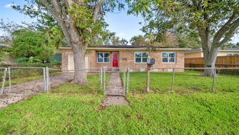 2422 Charity Street La Marque TX 77568