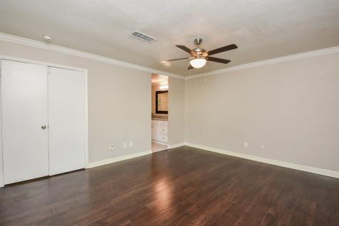 11636 Village Place Drive 321 Houston TX 77077