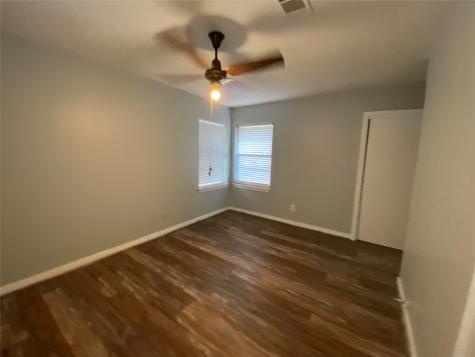 5110 W 43rd Street Houston TX 77092