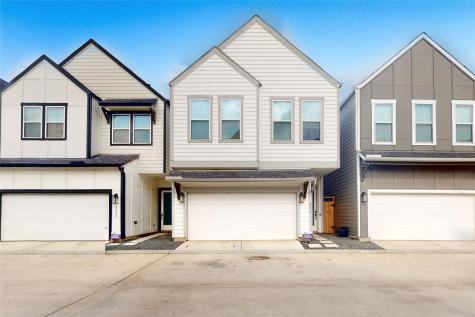 8439 Berry Brush Lane Houston TX 77022