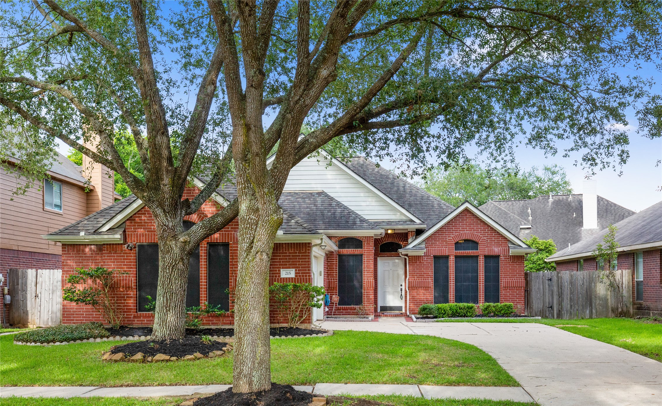 215 Darby Trails Drive Sugar Land TX 77479