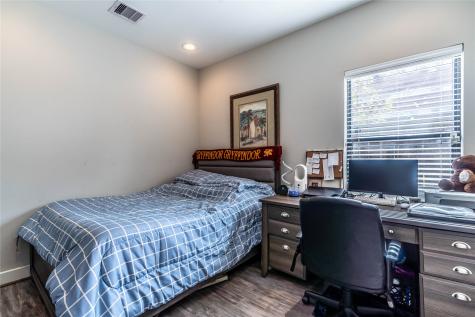 416 Drennan Street Houston TX 77003