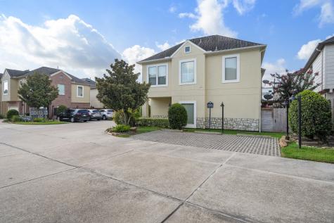 3809 Centerplaza Drive Houston TX 77007