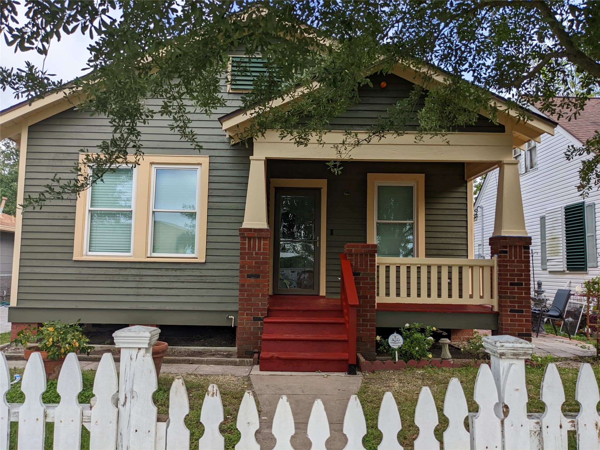 5225 Avenue N 1/2 Galveston TX 77551
