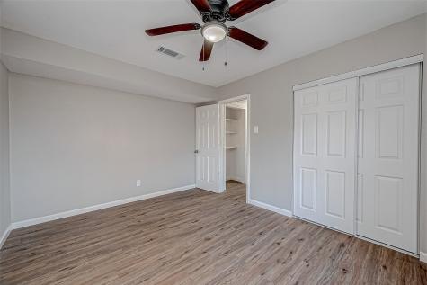3027 2nd Avenue N Texas City TX 77590