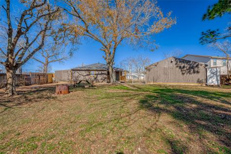 3027 2nd Avenue N Texas City TX 77590