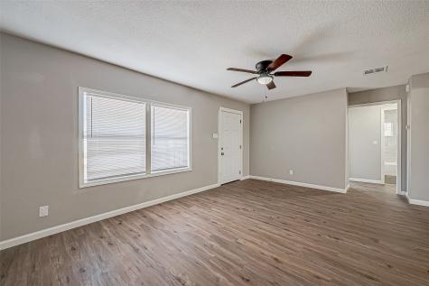 3027 2nd Avenue N Texas City TX 77590