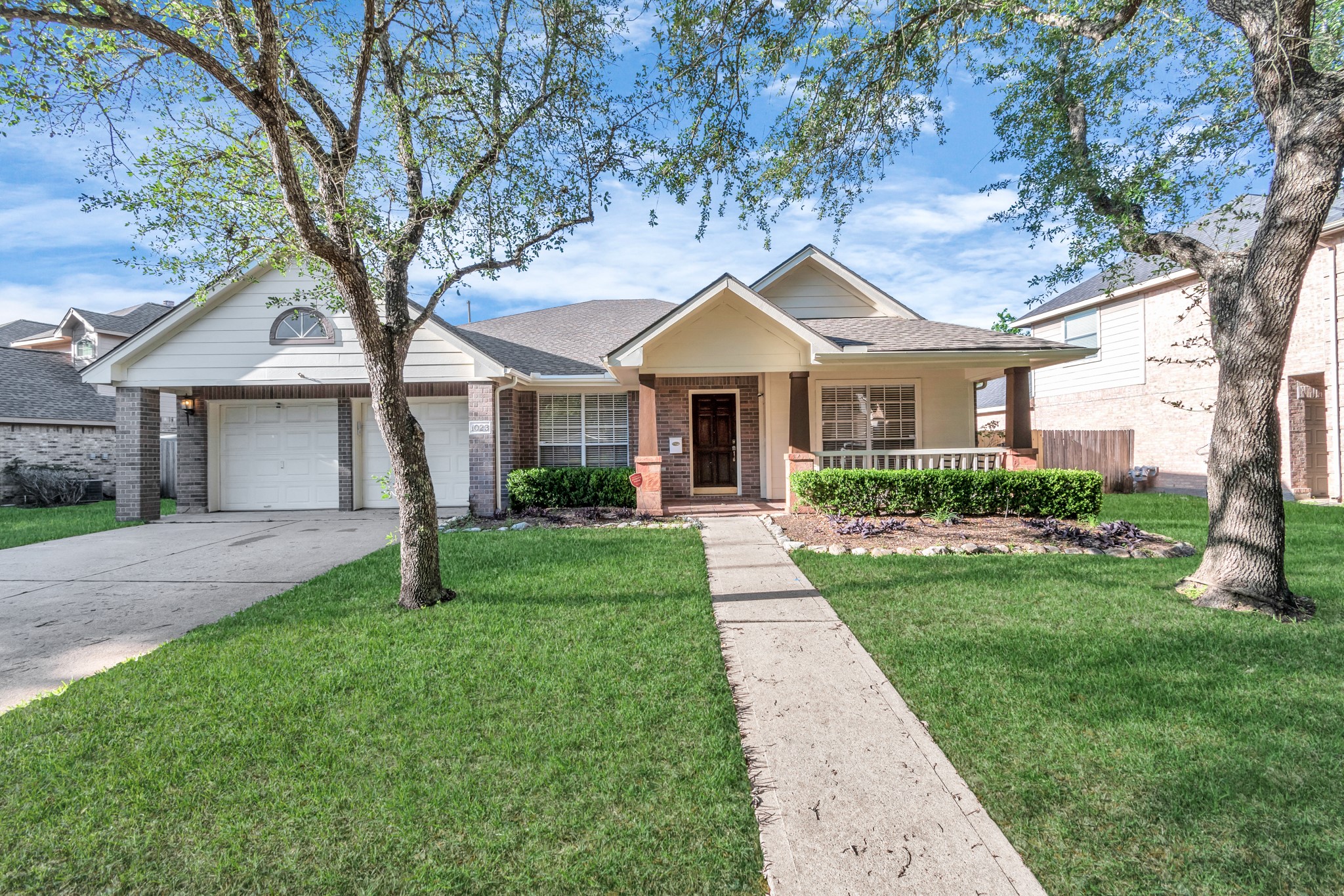 1023 Bayhill Drive Sugar Land TX 77479