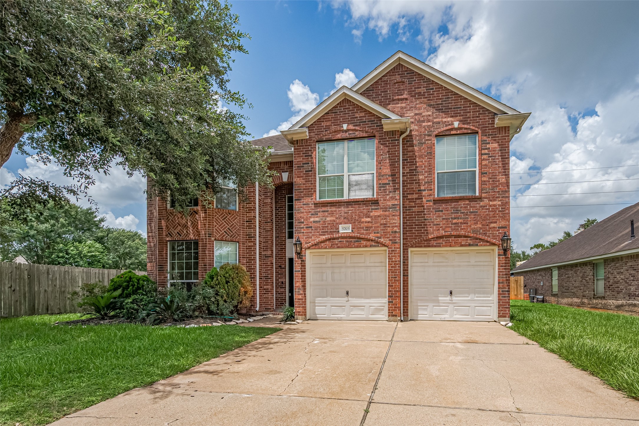 5703 Saragosa Drive Richmond TX 77469