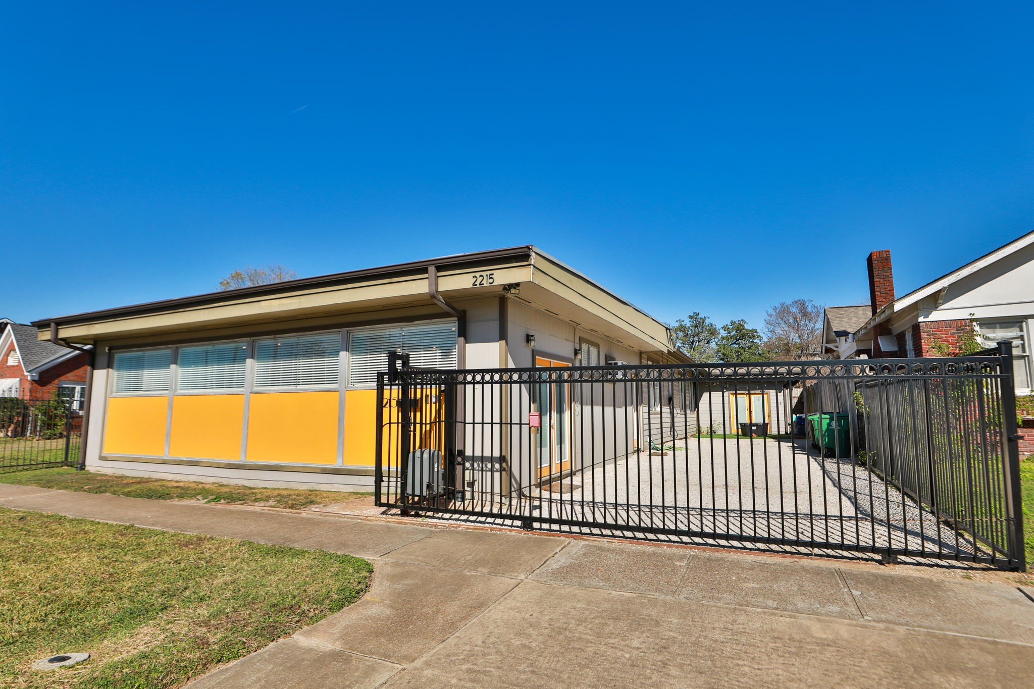 2215 Cleburne Street Houston TX 77004