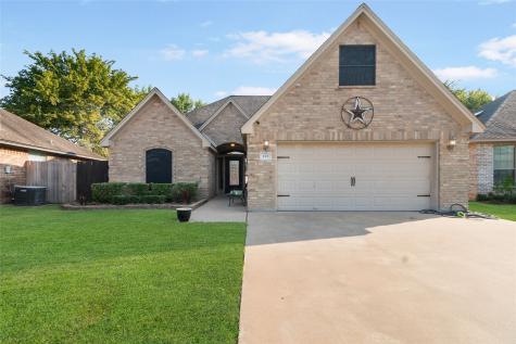 103 Silver Bay Lane Lake Jackson TX 77566