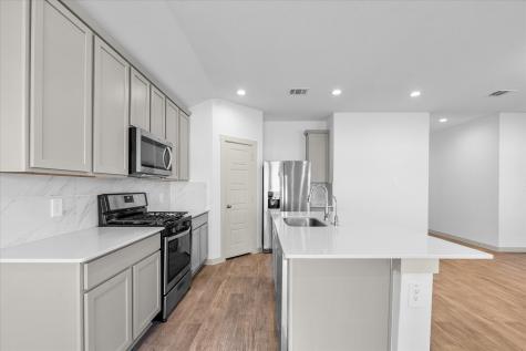 8102 Buck Lane Rosharon TX 77583