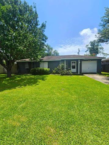 2721 27th Avenue N Texas City TX 77590