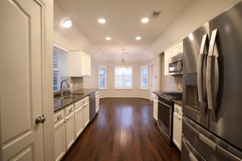 1715 Red Oak Terrace Kingwood TX 77339