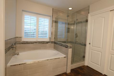 1715 Red Oak Terrace Kingwood TX 77339