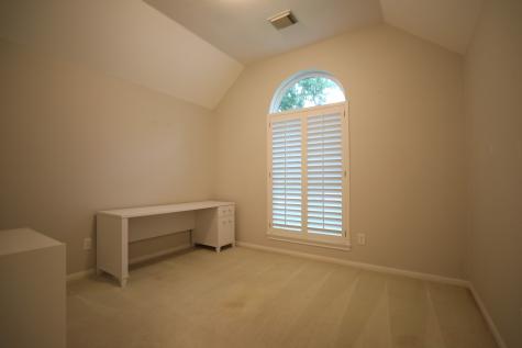 1715 Red Oak Terrace Kingwood TX 77339