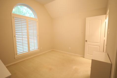 1715 Red Oak Terrace Kingwood TX 77339