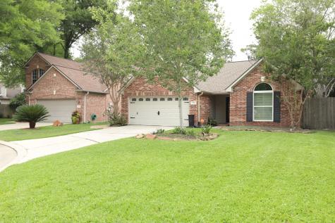 1715 Red Oak Terrace Kingwood TX 77339