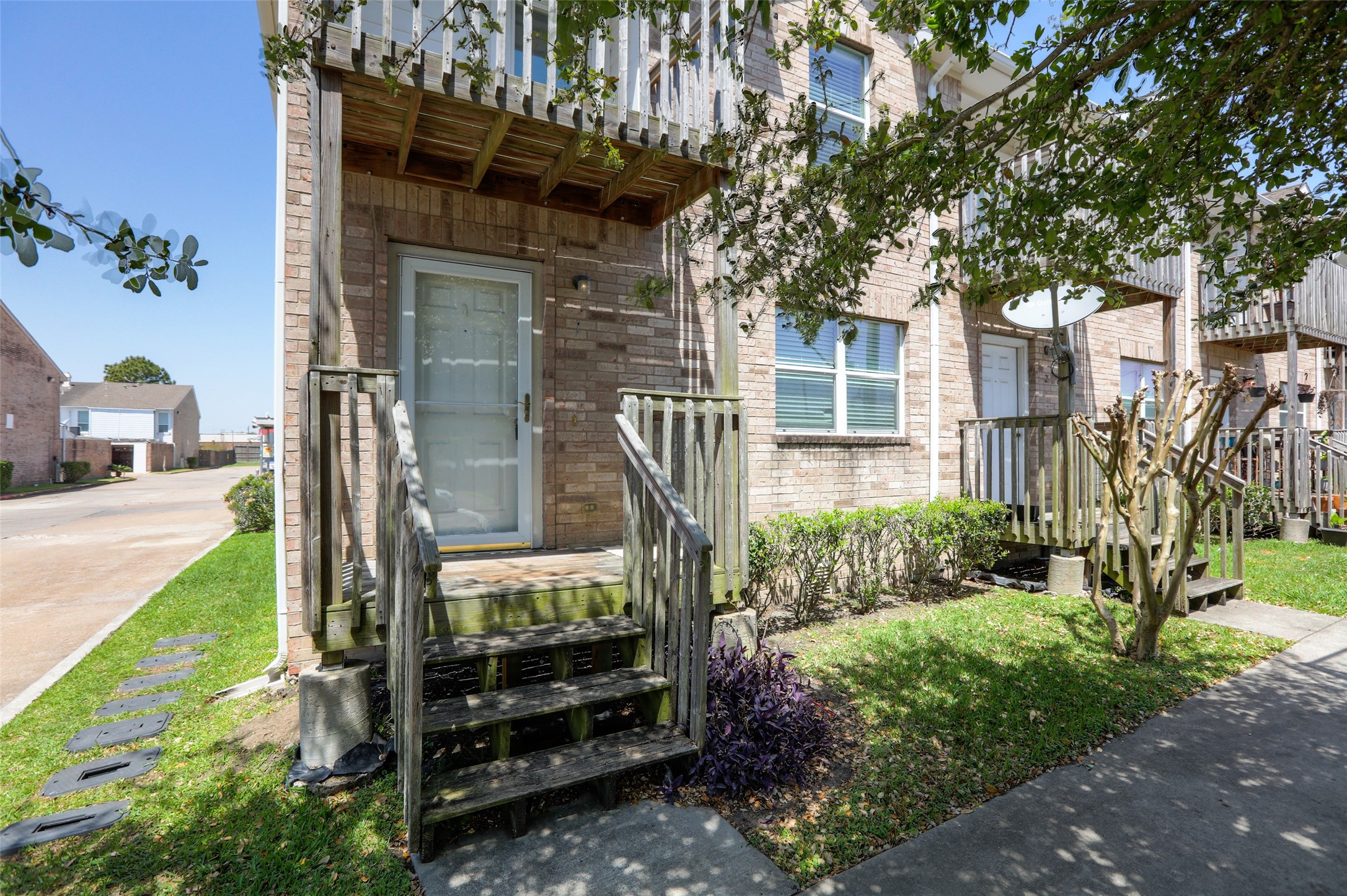 11905 Algonquin Drive 1 Houston TX 77089