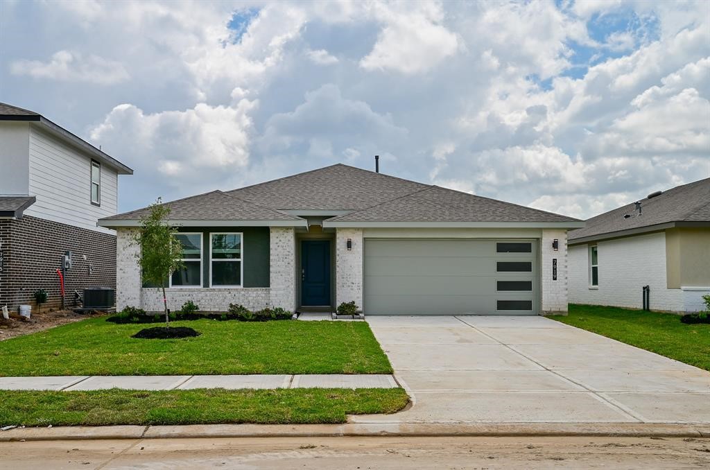 7919 Brushwood Drive Rosharon TX 77583