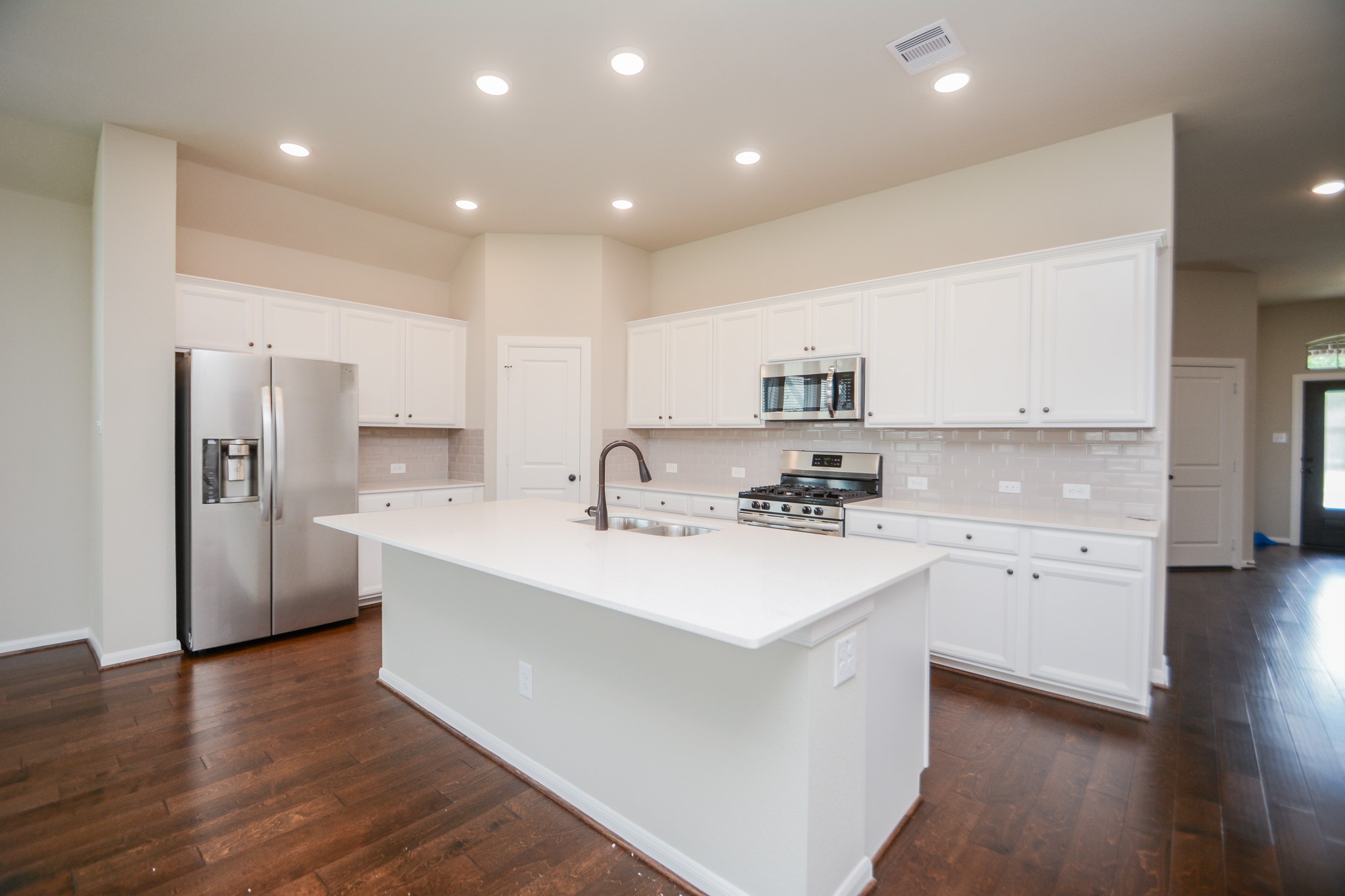 19012 Pinewood Grove Trail New Caney TX 77357
